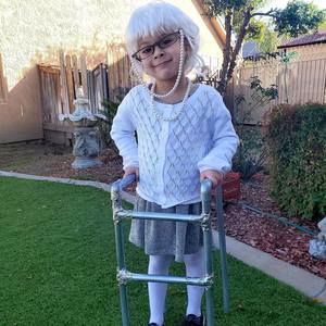 Meet your Posher, Lisa